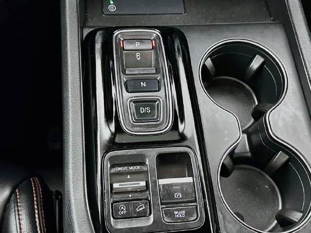 Certified 2024 Honda Pilot TrailSport image 28