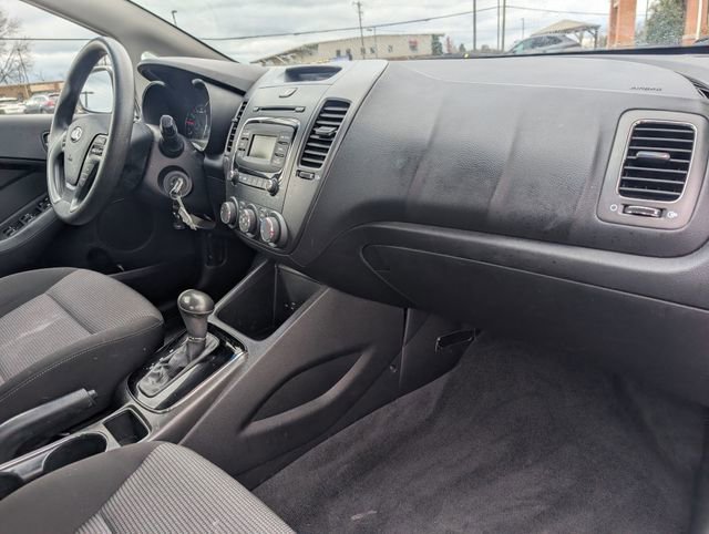 Used 2018 Kia Forte LX FWD image 21