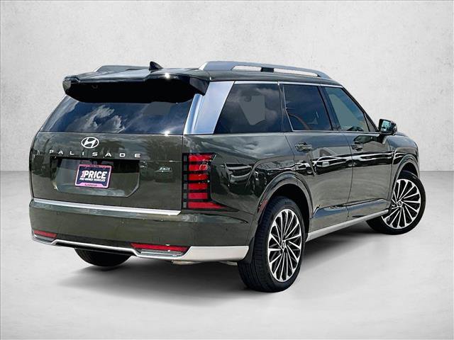 Used 2026 Hyundai Palisade Calligraphy FWD image 2