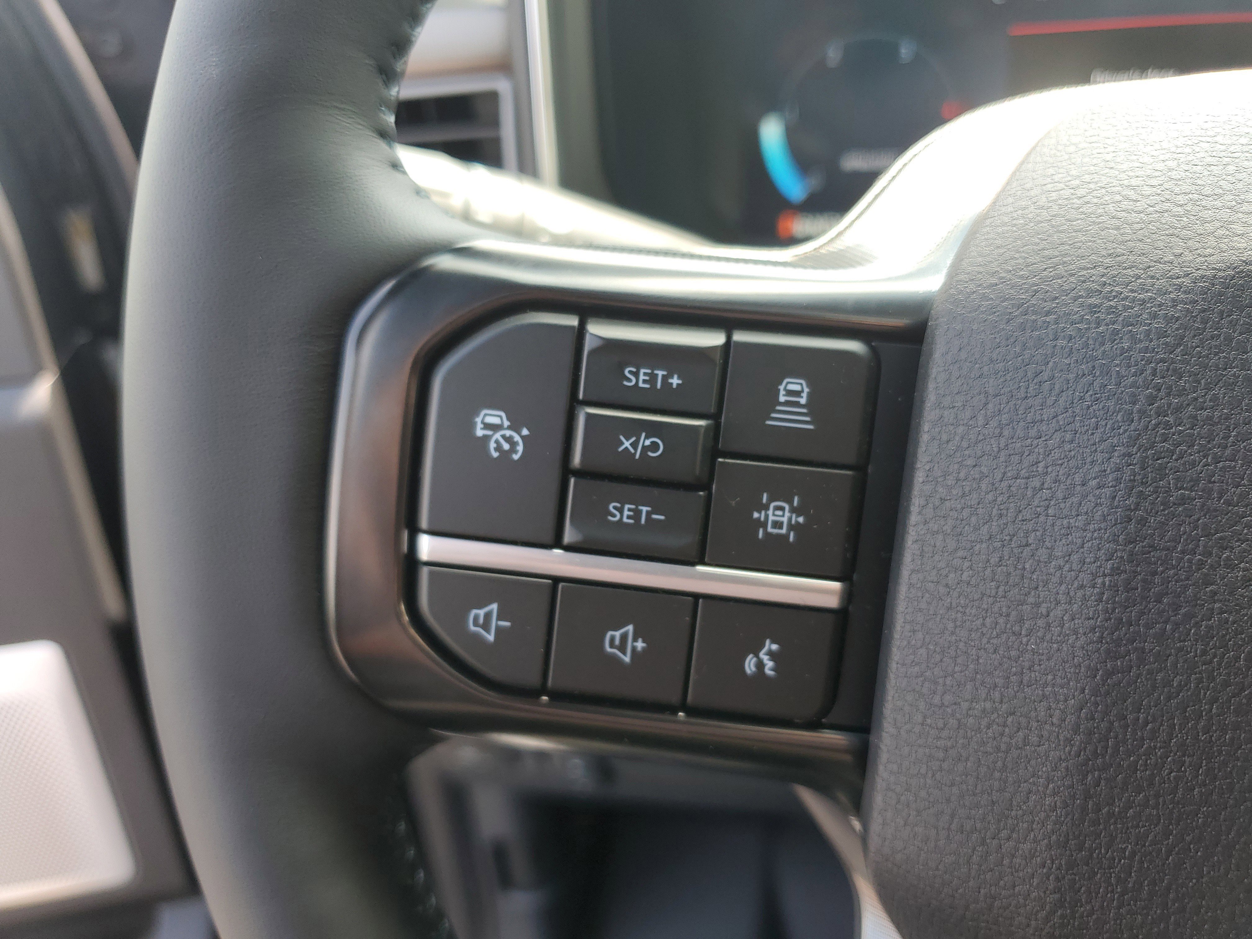 New 2025 Ford F250 Platinum image 25