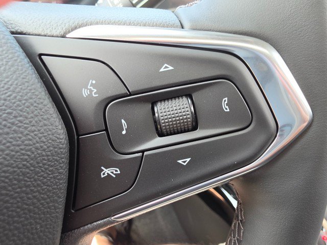 New 2026 Chevrolet Trax ACTIV w/ Sunroof Package FWD image 36