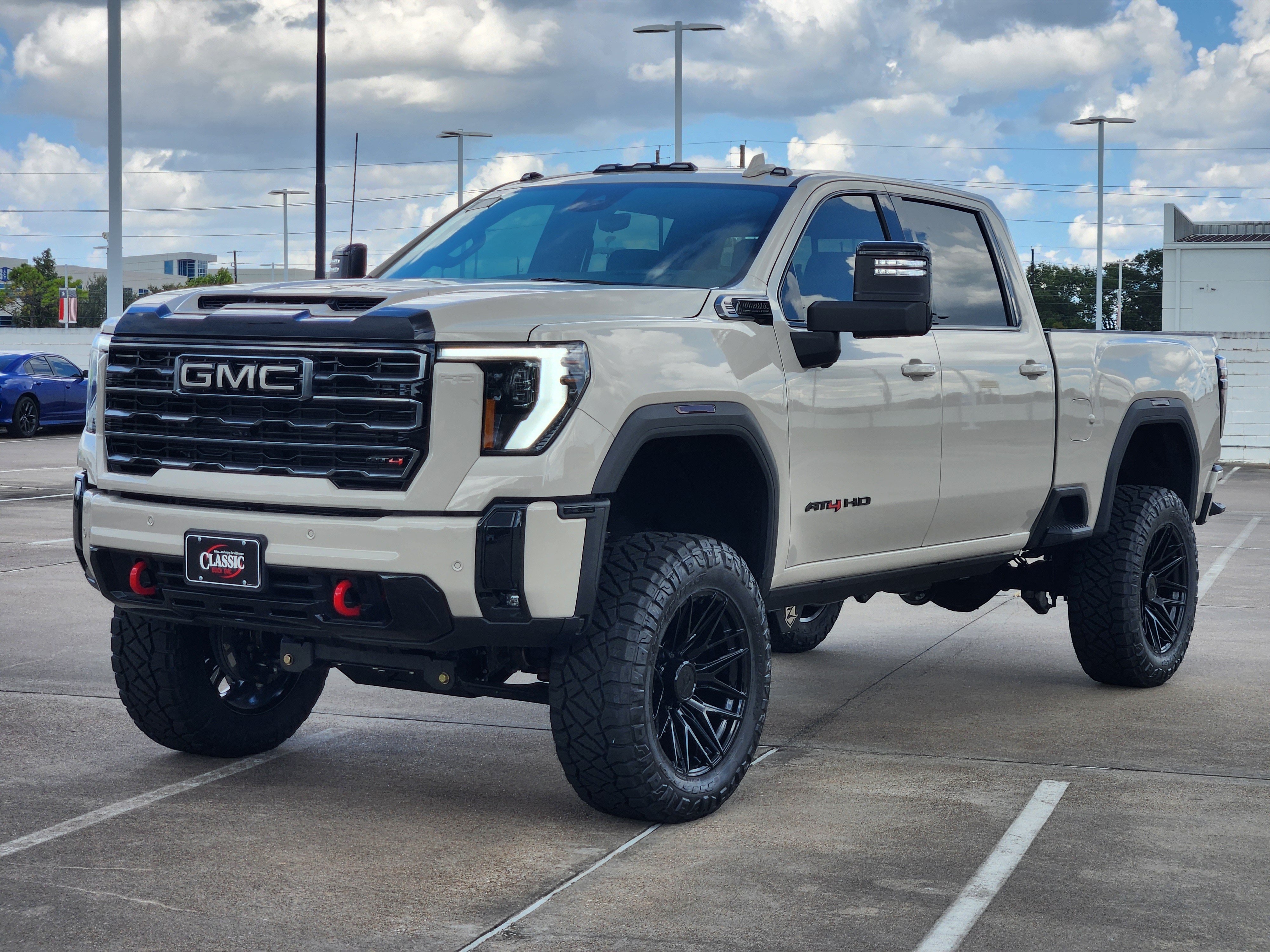 New 2026 GMC Sierra 2500 AT4 w/ AT4 Premium Plus Package AWD/4WD image 2