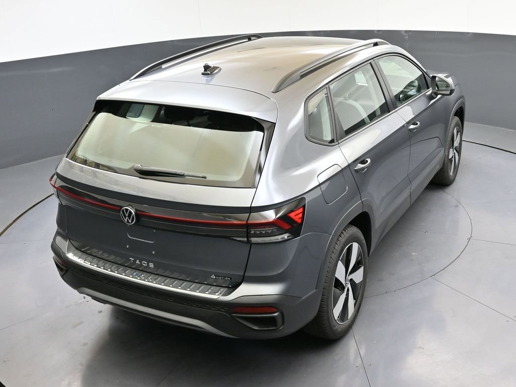Used 2025 Volkswagen Taos S AWD/4WD image 46