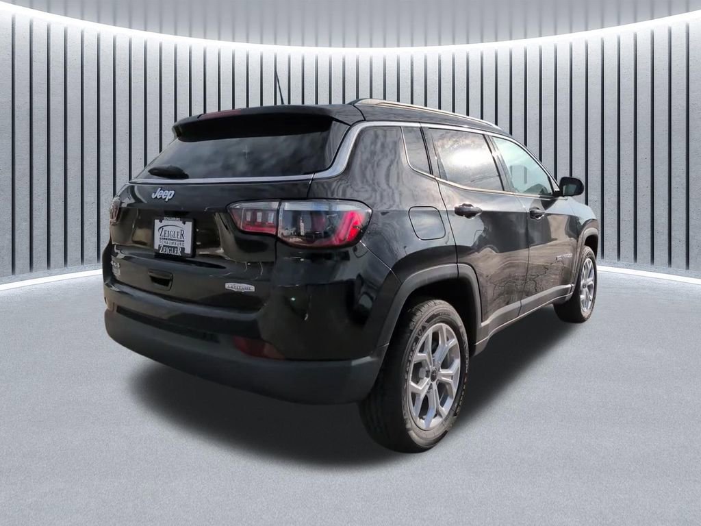 New 2026 Jeep Compass Latitude AWD/4WD image 7