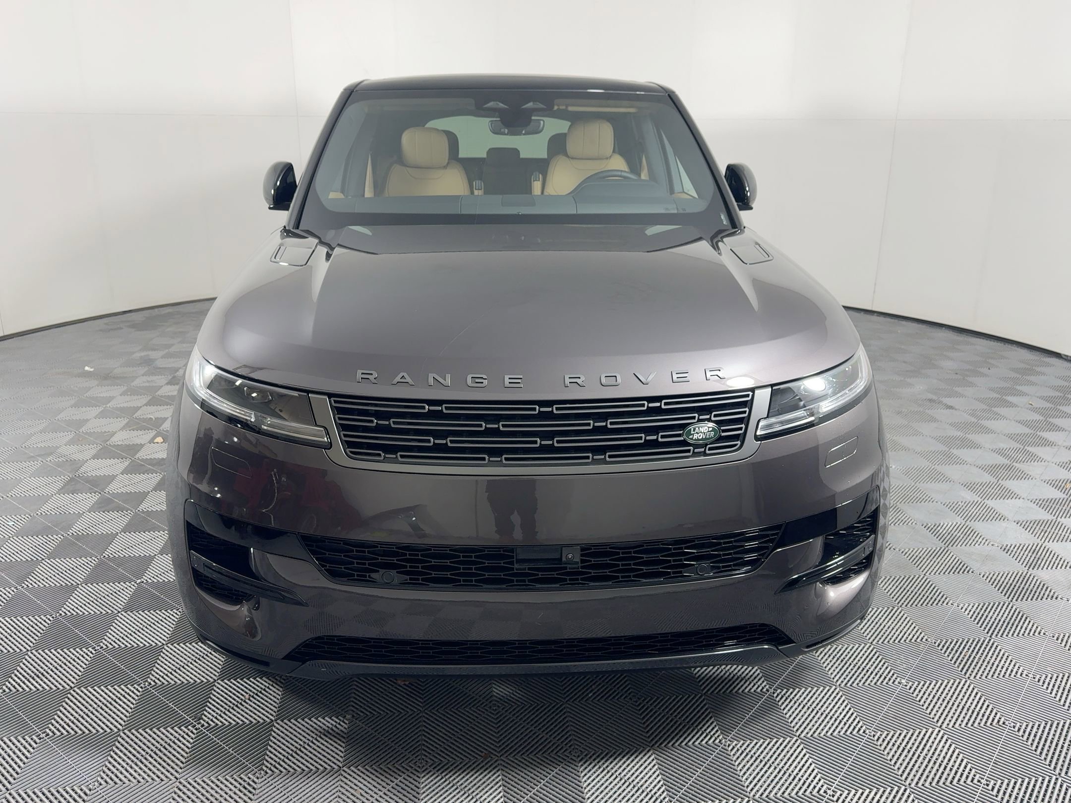New 2026 Land Rover Range Rover Sport SE image 7