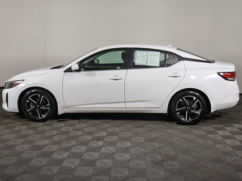 Used 2024 Nissan Sentra SV image 15