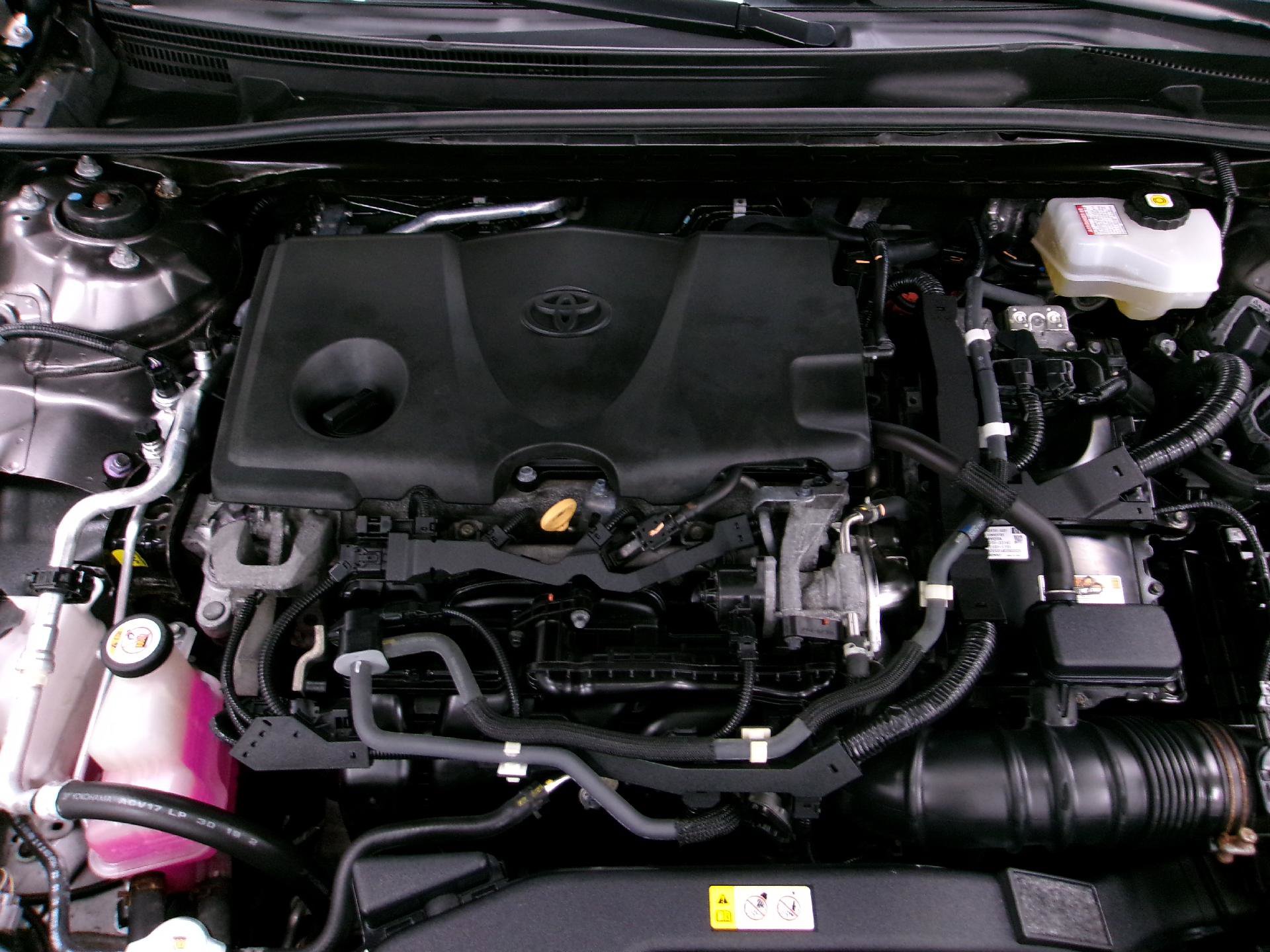 Used 2020 Toyota Camry SE image 15