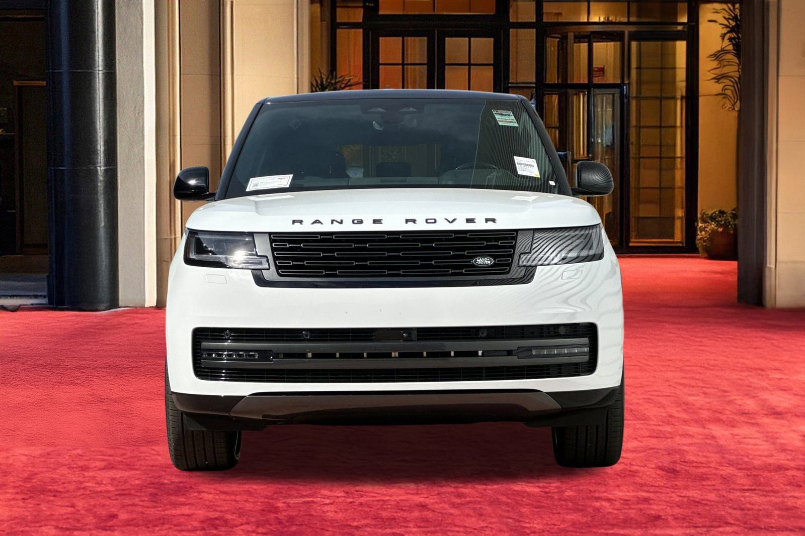 New 2026 Land Rover Range Rover Long Wheelbase SE image 7