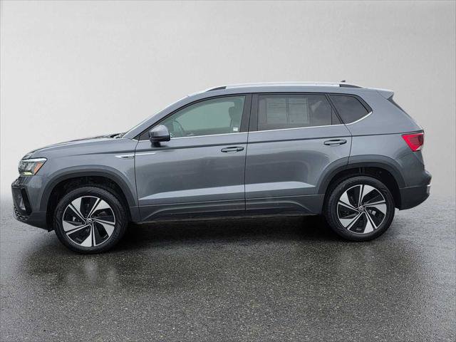 Used 2024 Volkswagen Taos SE AWD/4WD image 6