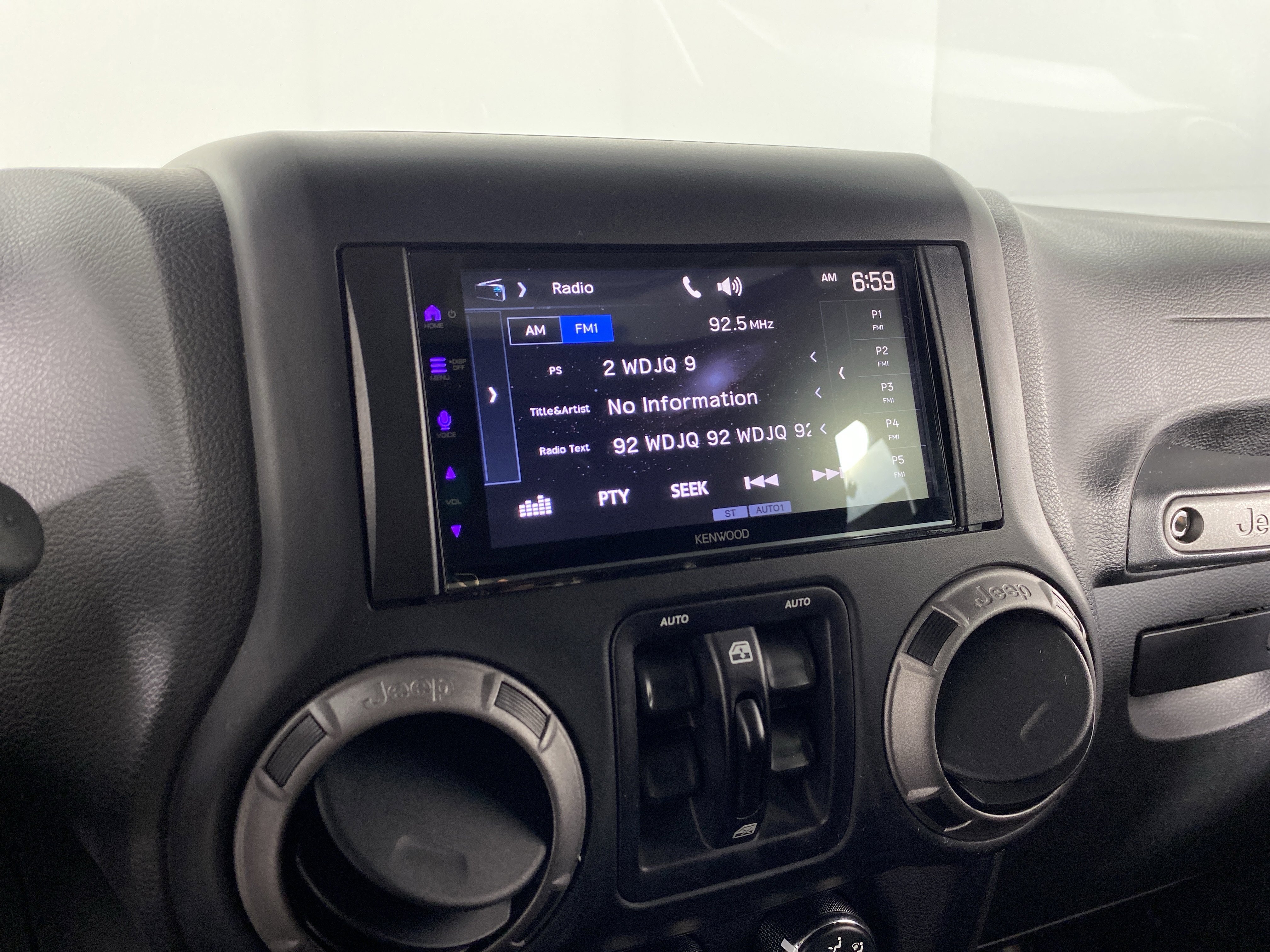 Used 2016 Jeep Wrangler Unlimited Sport w/ Quick Order Package 24S image 29