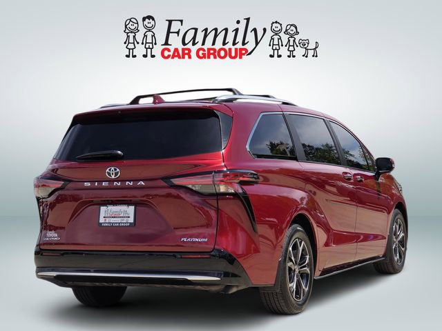 Used 2026 Toyota Sienna Platinum image 4