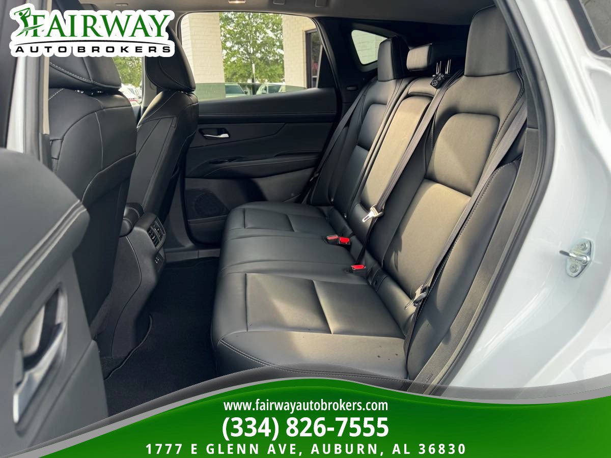 Used 2025 Nissan Murano SL AWD/4WD image 11