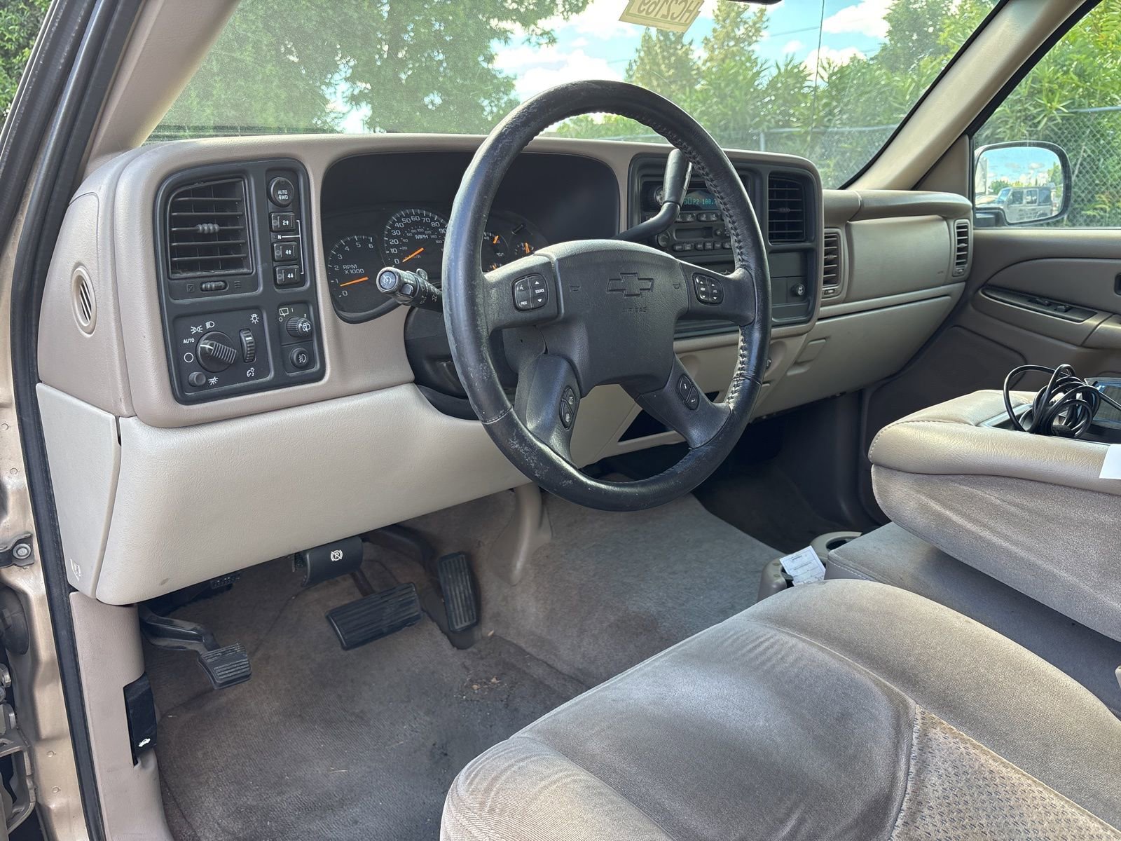 Used 2005 Chevrolet Tahoe LS image 5