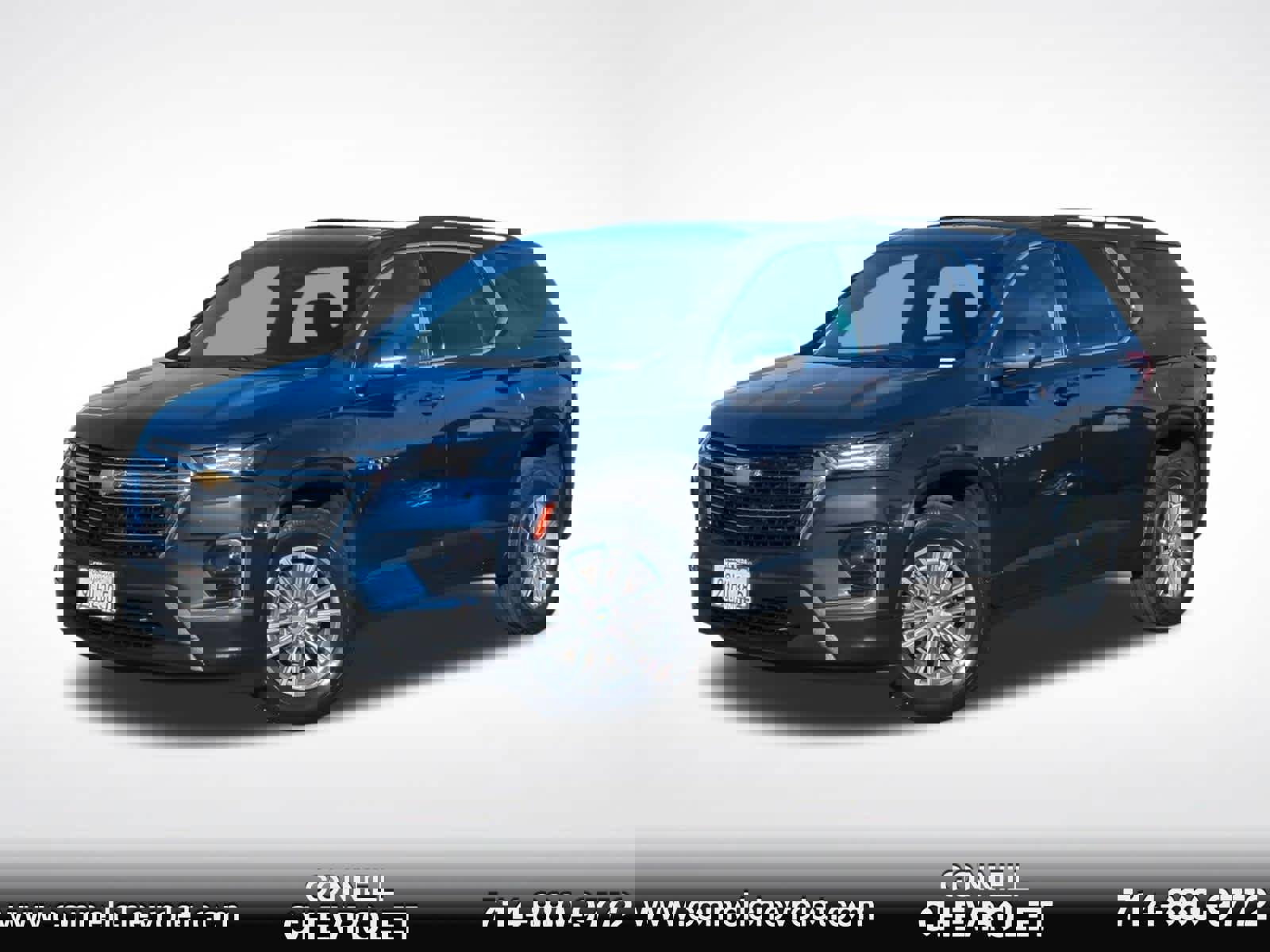 Used 2023 Chevrolet Traverse LT image 1