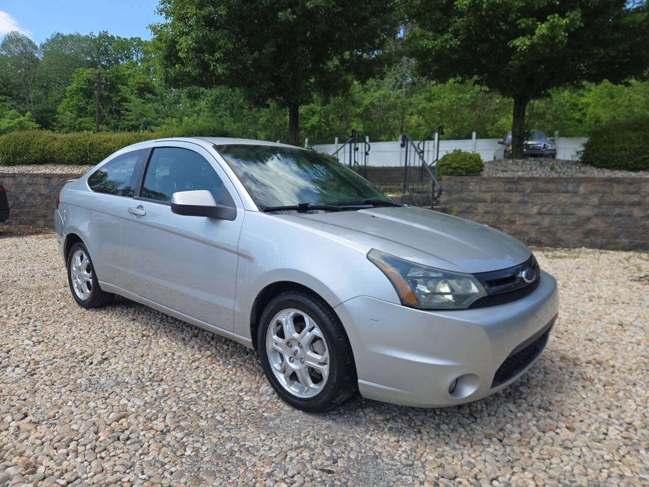 Used 2009 Ford Focus SE