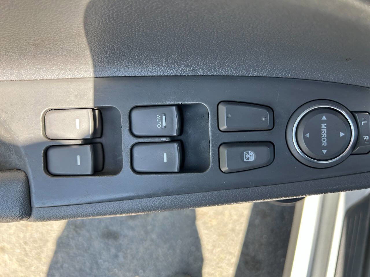 Used 2011 Hyundai Sonata GLS image 24