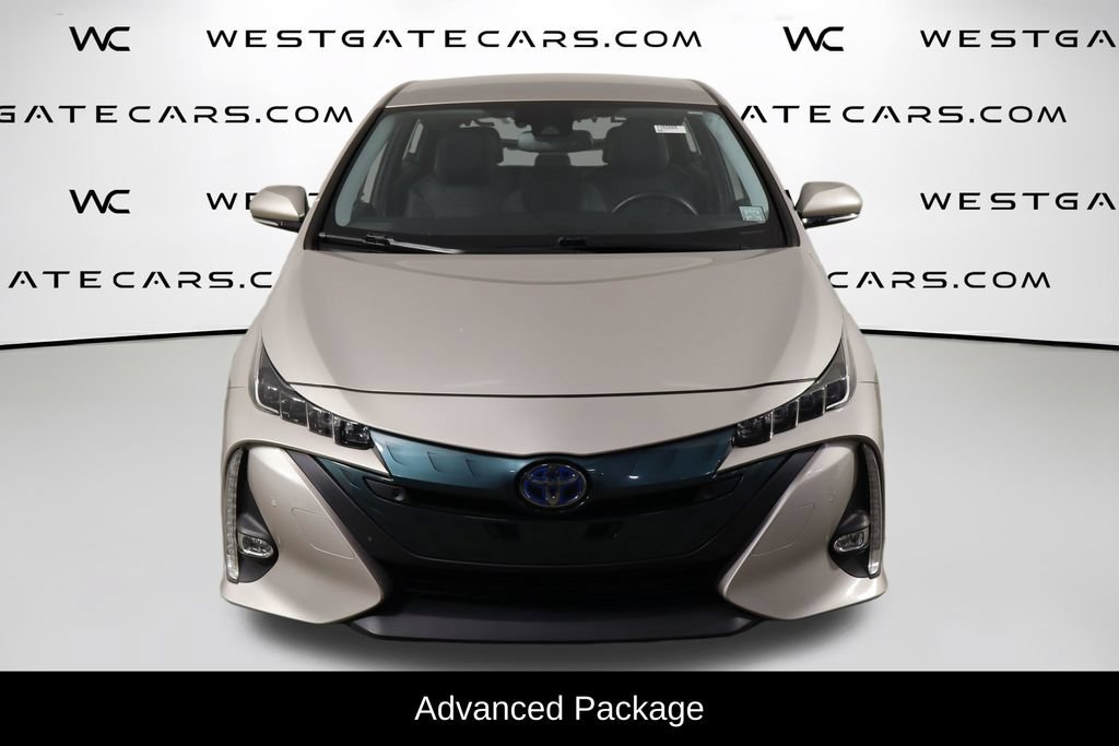 Used 2020 Toyota Prius Prime Limited FWD video 2