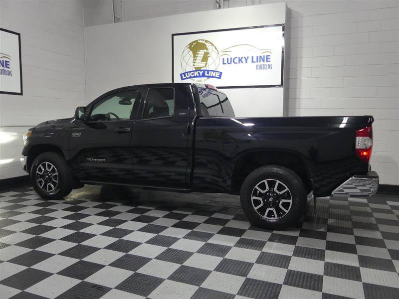 Used 2018 Toyota Tundra SR5 w/ TRD Off Road Package AWD/4WD image 7