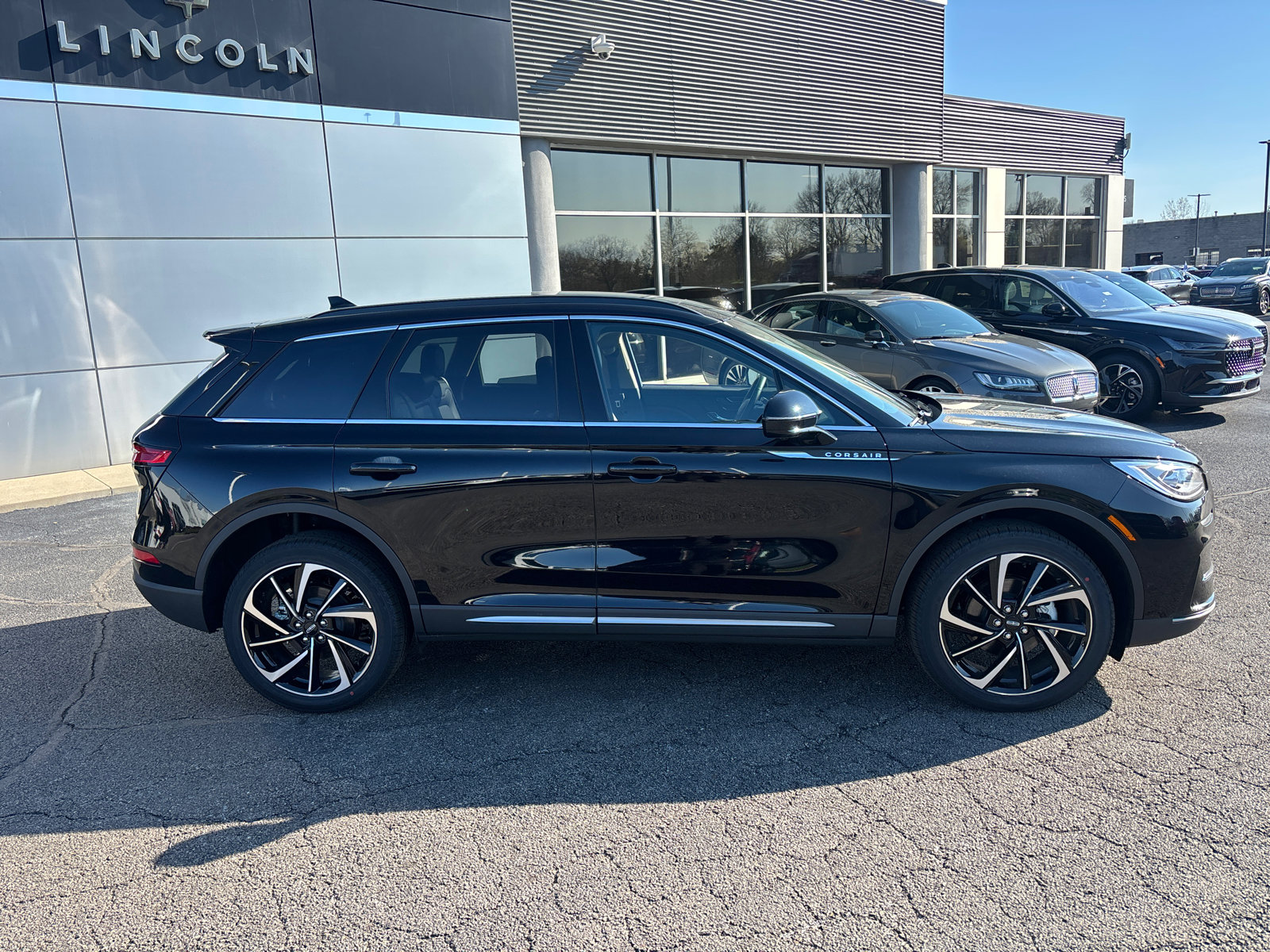New 2026 Lincoln Corsair Reserve AWD/4WD image 8
