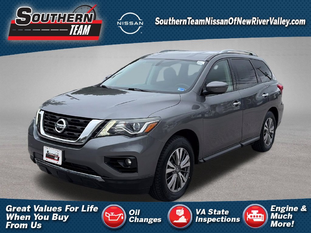 Used 2020 Nissan Pathfinder SV