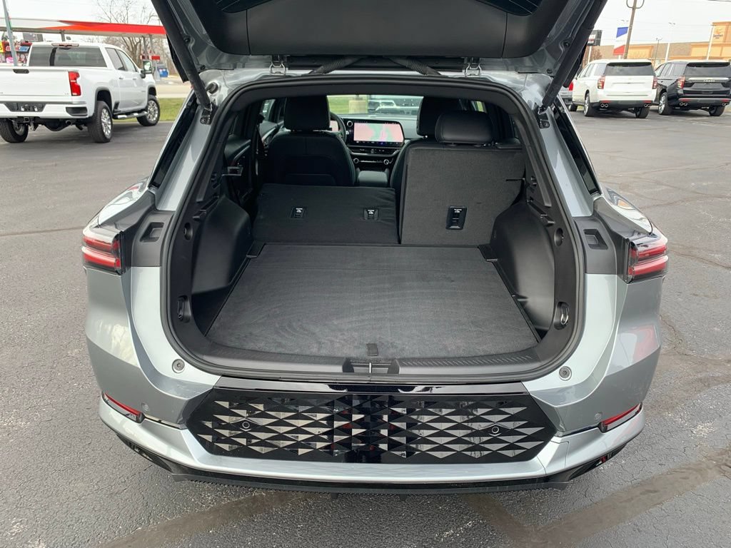 New 2024 Chevrolet Equinox EV RS FWD image 23