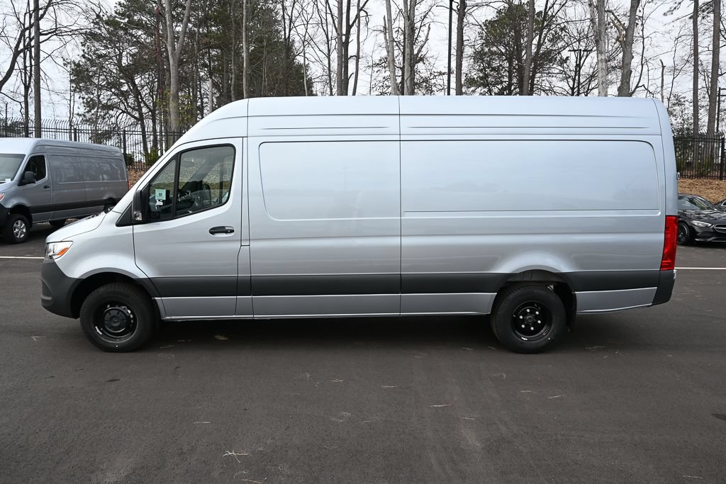 Used 2026 Mercedes-Benz Sprinter 3500 image 3