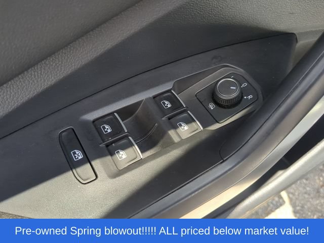 Used 2025 Volkswagen Jetta Sport FWD image 22