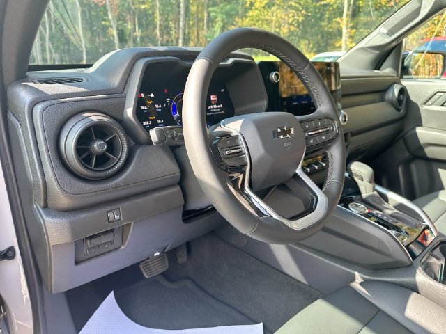 Used 2026 Chevrolet Colorado Trail Boss AWD/4WD image 20