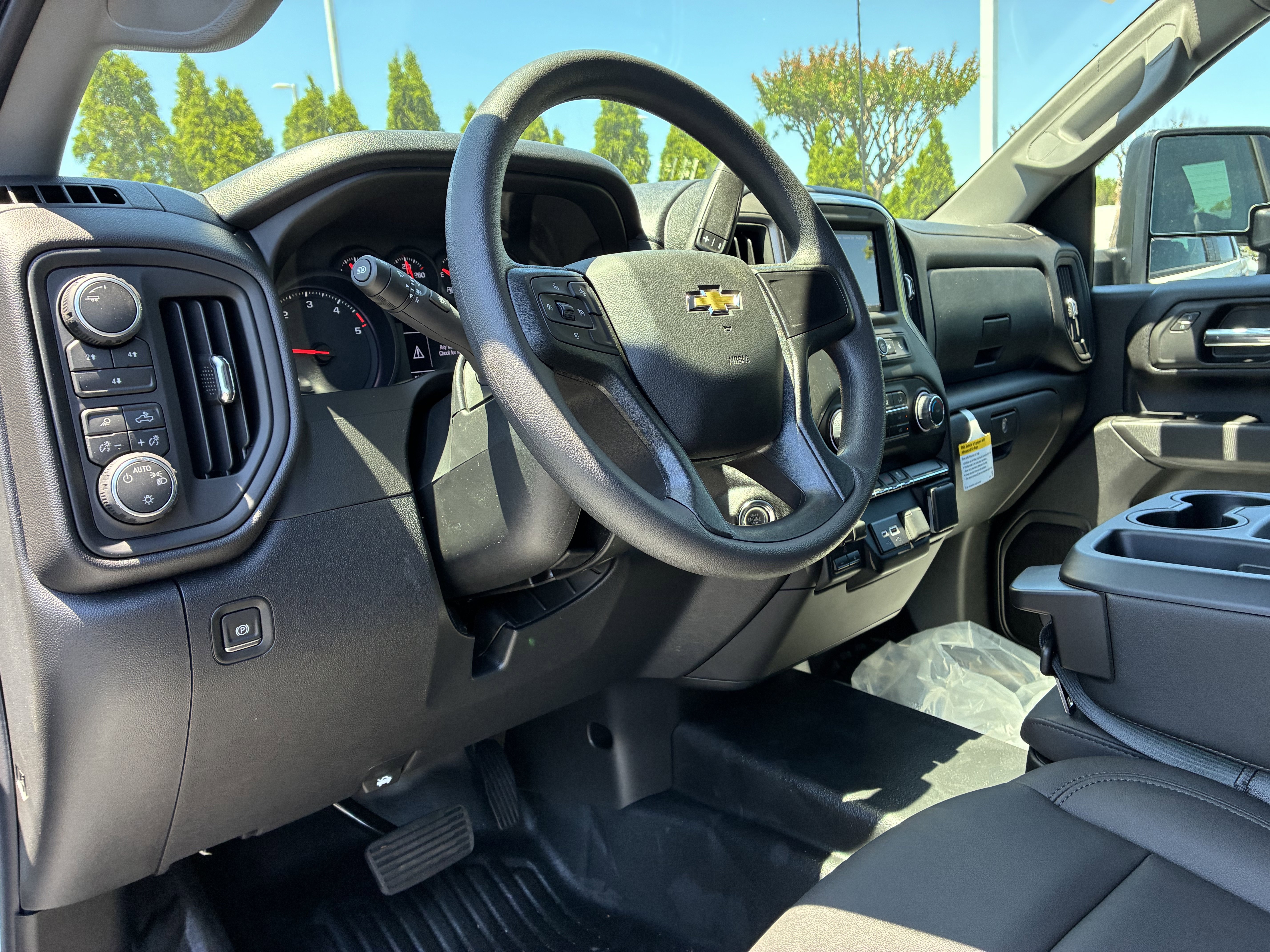 New 2026 Chevrolet Silverado 3500 W/T AWD/4WD image 23
