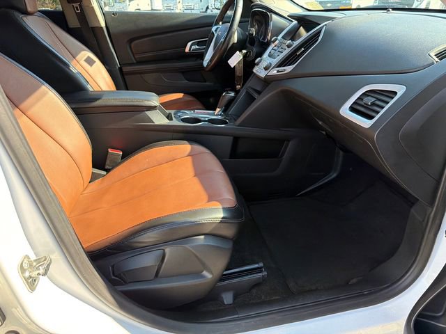 Used 2017 GMC Terrain SLT image 13