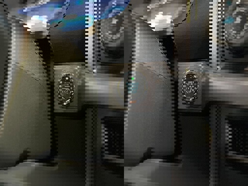 New 2025 Ford F150 Lightning XLT image 52