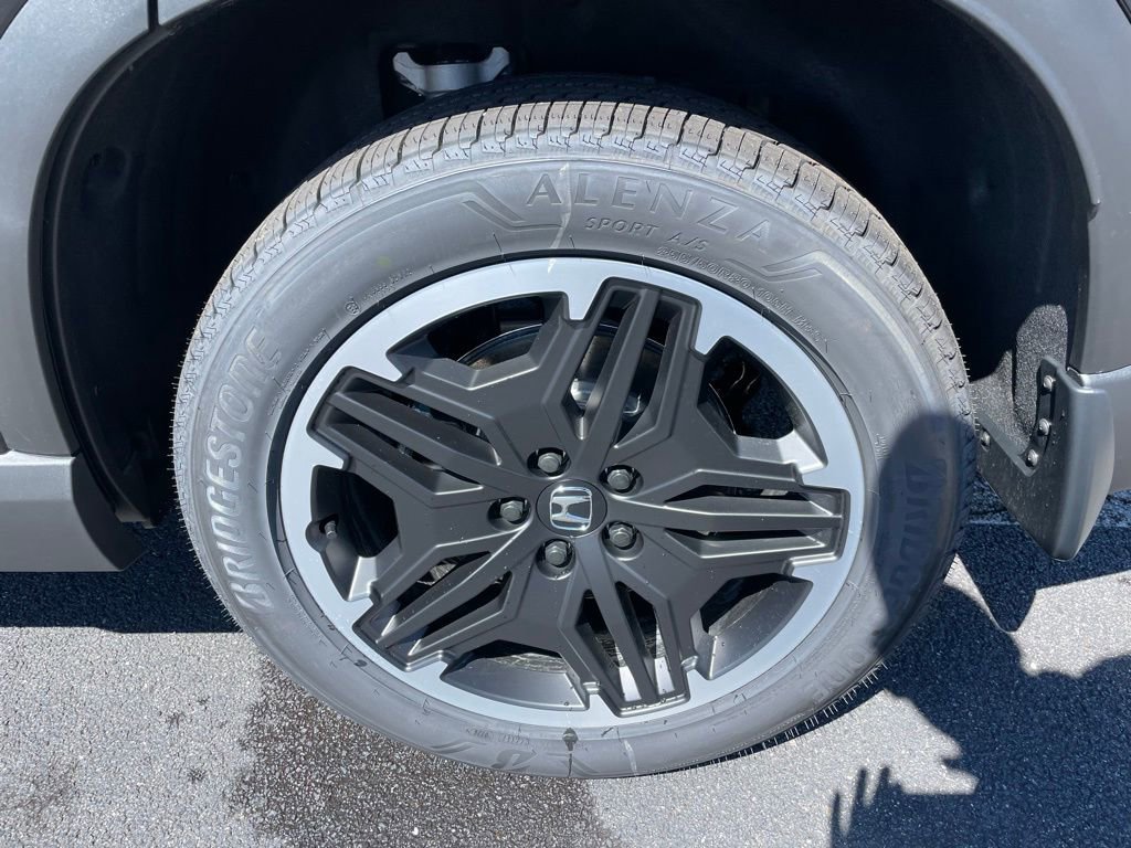 New 2026 Honda Pilot Touring image 47