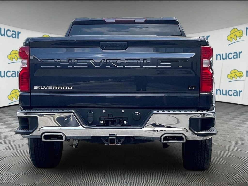 Used 2022 Chevrolet Silverado 1500 LT AWD/4WD image 4