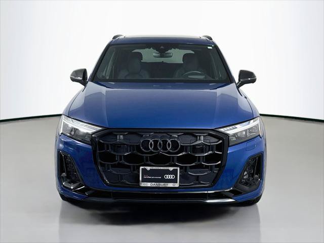 Certified 2025 Audi SQ7 Prestige AWD/4WD image 6