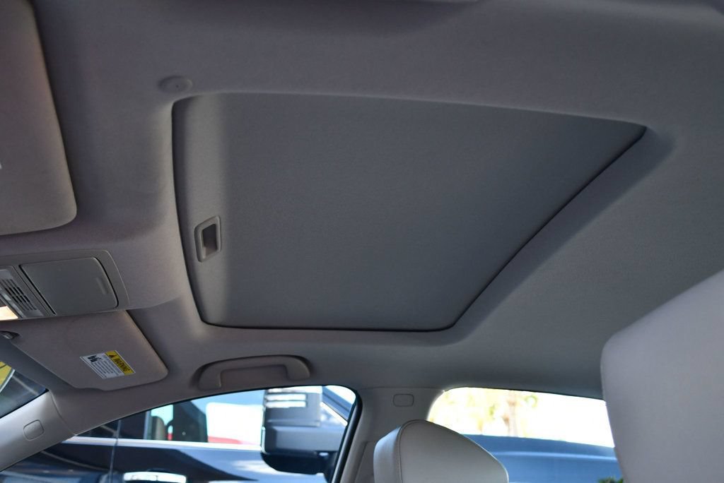 Used 2018 Honda Accord EX-L image 52