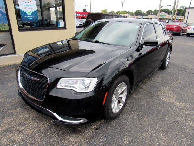 Used 2019 Chrysler 300 Touring