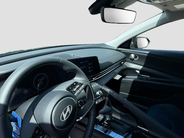 New 2026 Hyundai Elantra Limited image 9