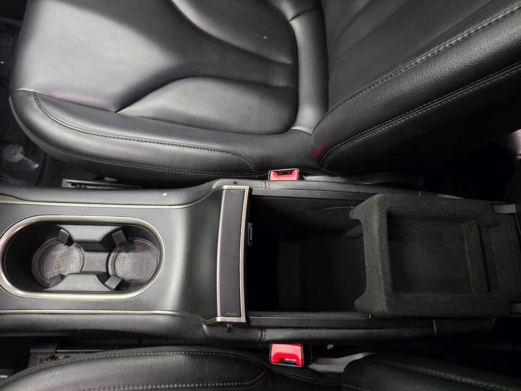 Used 2019 Lincoln MKC Premiere image 24