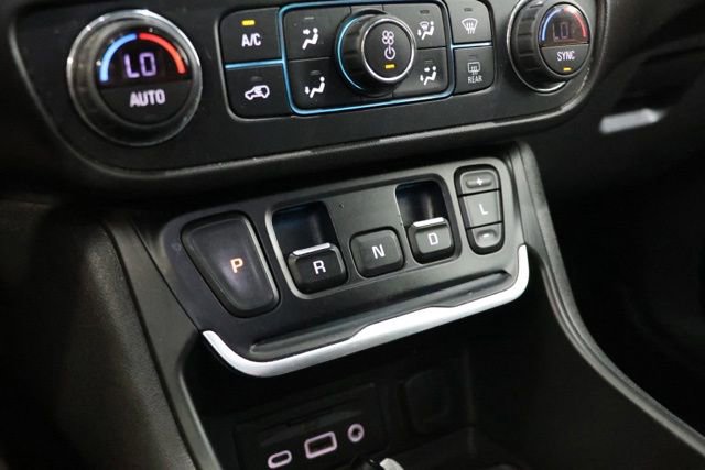 Used 2021 GMC Terrain SLT w/ Infotainment Package II AWD/4WD image 30