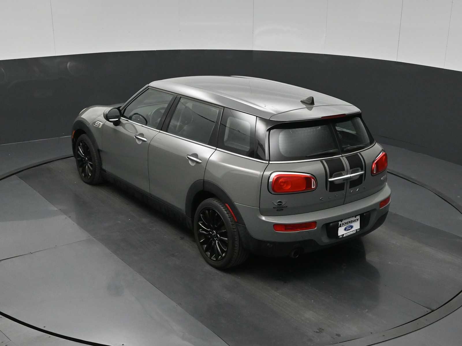 Used 2018 MINI Cooper Clubman image 19