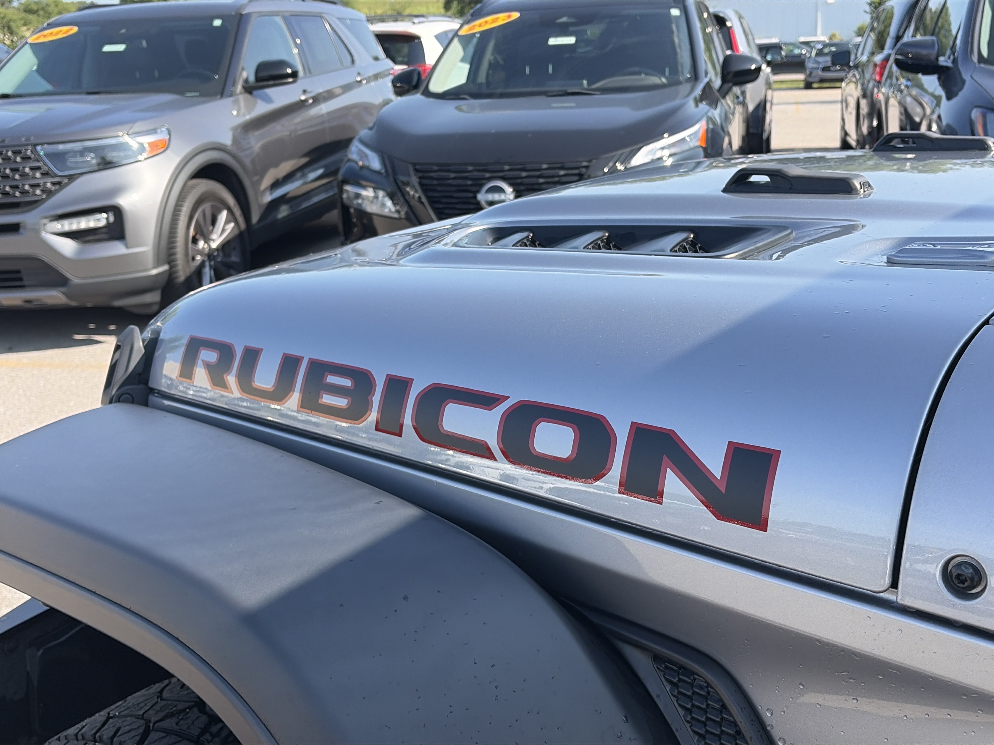 Used 2019 Jeep Wrangler Unlimited Rubicon w/ LED Lighting Group AWD/4WD image 9