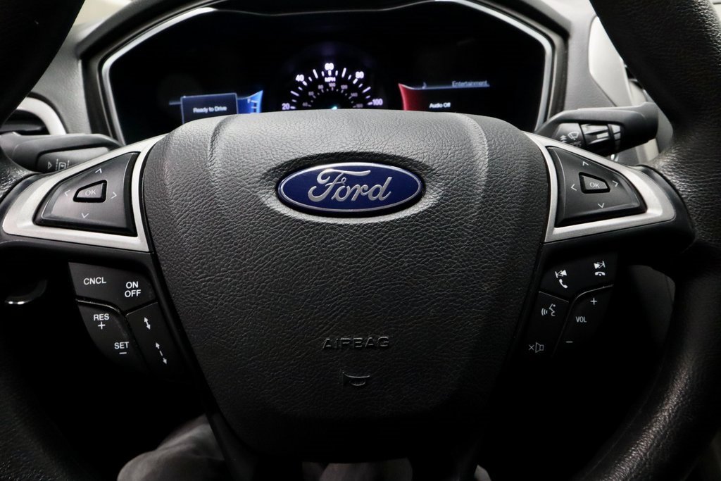 Certified 2019 Ford Fusion SE image 30