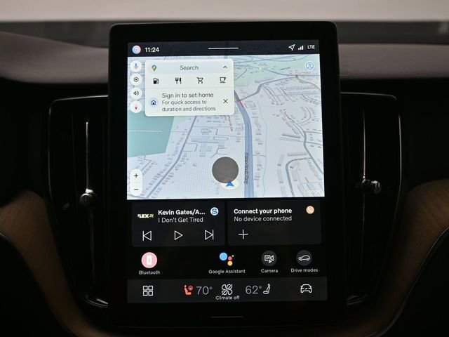 New 2026 Volvo XC60 B5 Plus w/ Protection Package Premier image 14