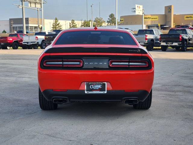 Used 2022 Dodge Challenger R/T Scat Pack w/ Dynamics Package RWD image 13