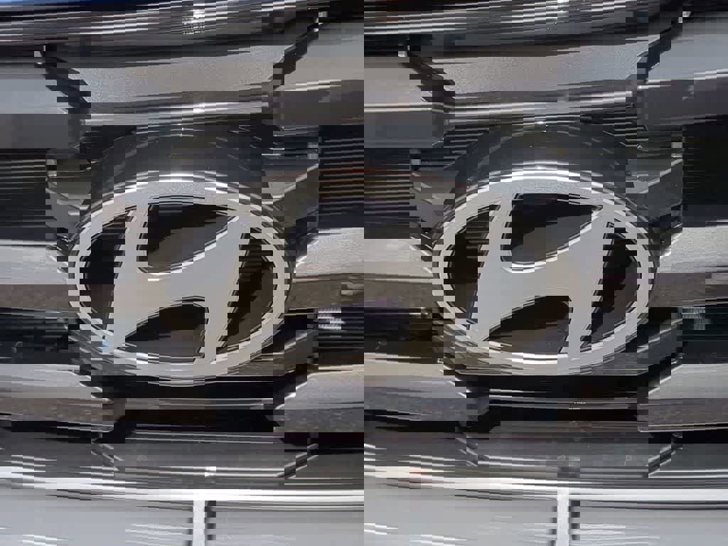 New 2026 Hyundai Tucson SE image 12