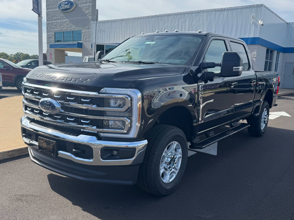 New 2026 Ford F250 XLT image 4