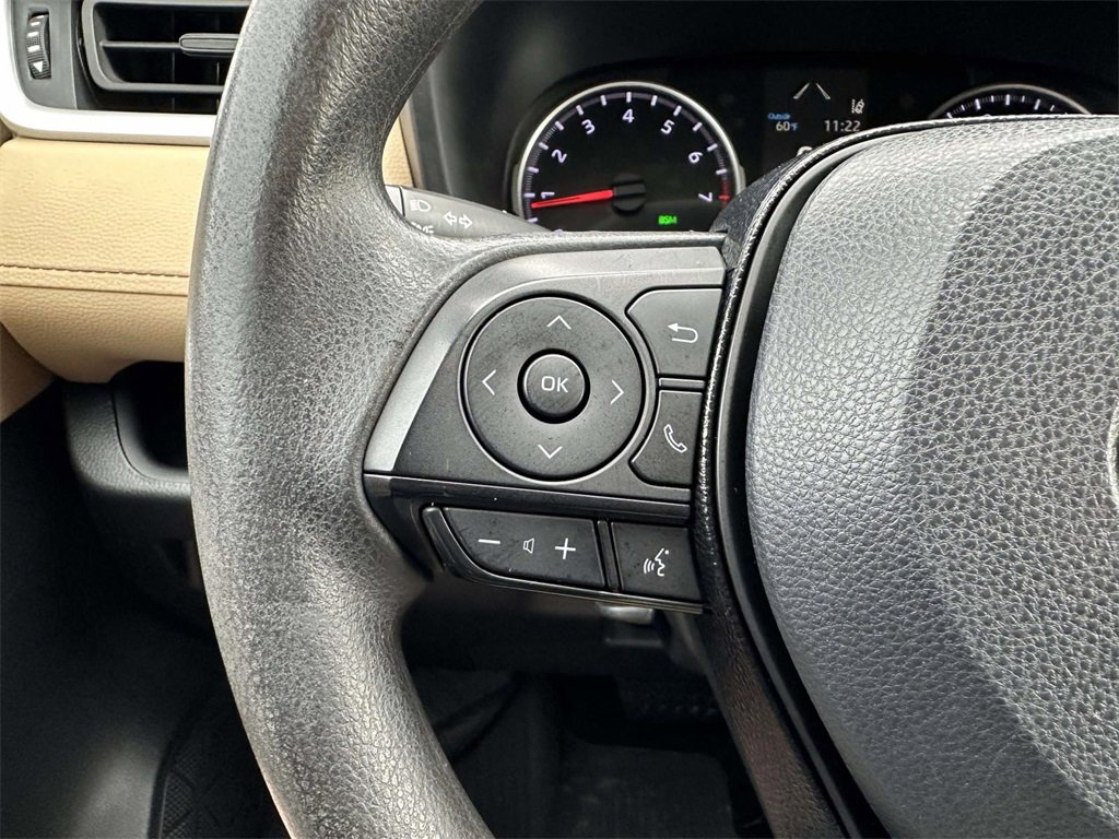 Certified 2021 Toyota RAV4 LE image 9