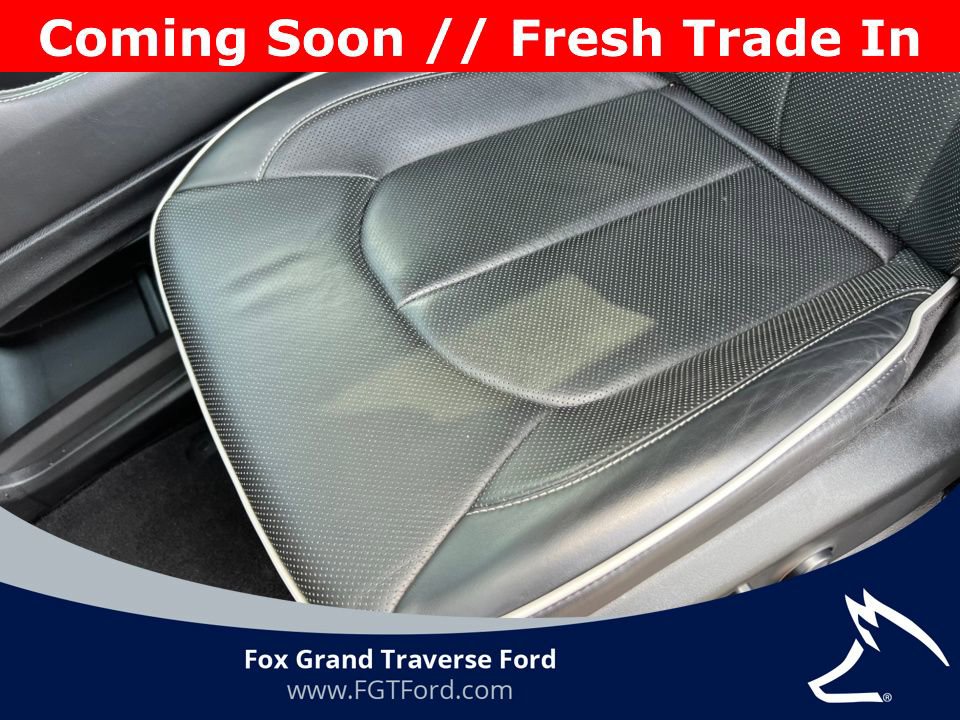 Used 2025 Chrysler Pacifica Limited FWD image 12