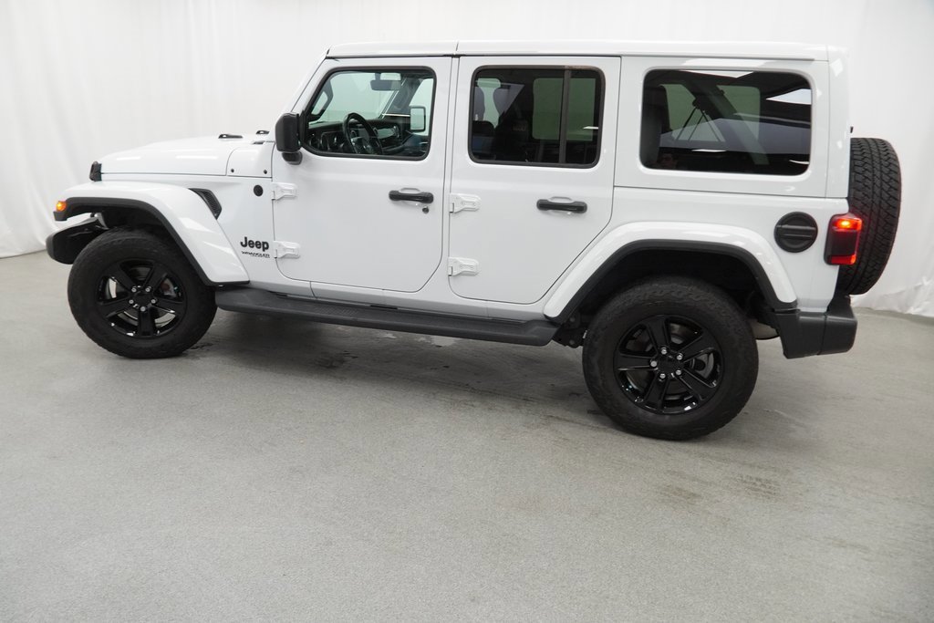 Certified 2022 Jeep Wrangler Unlimited Sahara image 18