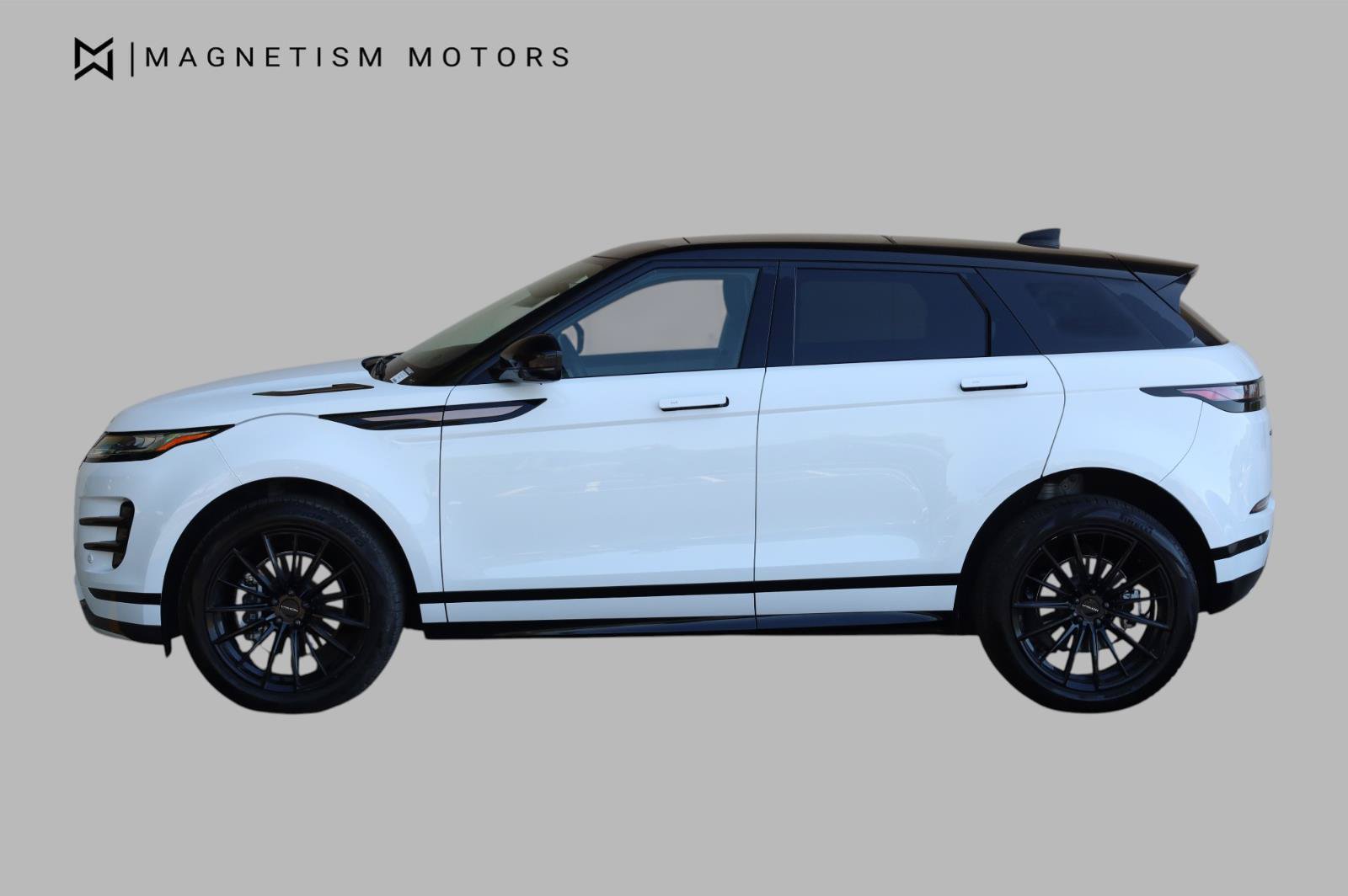 Used 2023 Land Rover Range Rover Evoque R-Dynamic S AWD/4WD image 2